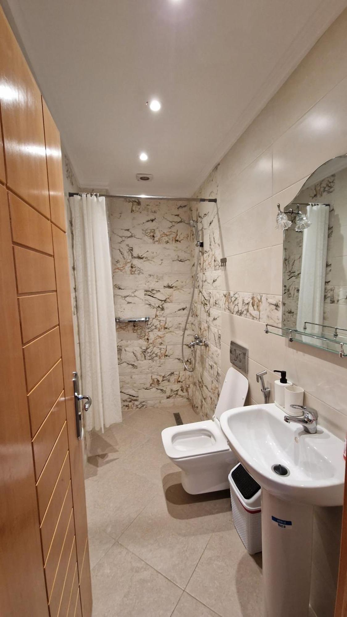 Residence Bario H 胡塞马 外观 照片